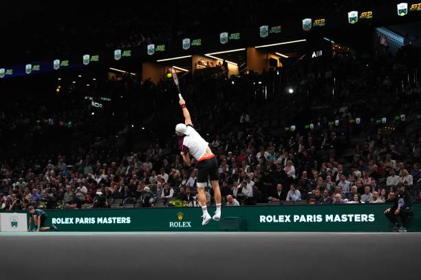 费德勒的优雅vs纳达尔的坚韧：谁定义了网球？