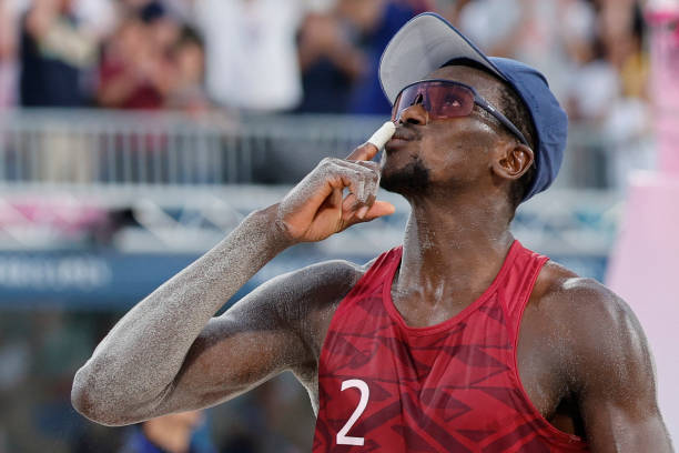 排球垫球教学：掌握正确姿势，避开常见陷阱