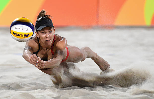 郎平丈夫王育成个人资料:他是如何支持郎平事业的?