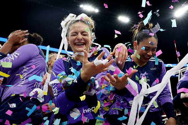 丁霞退役传闻再起！视频中她亲口回应了吗？