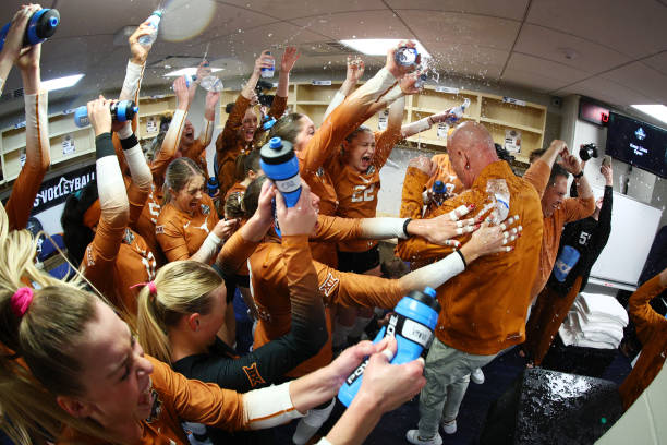 排球爱好者必看：完整比赛高清视频资源