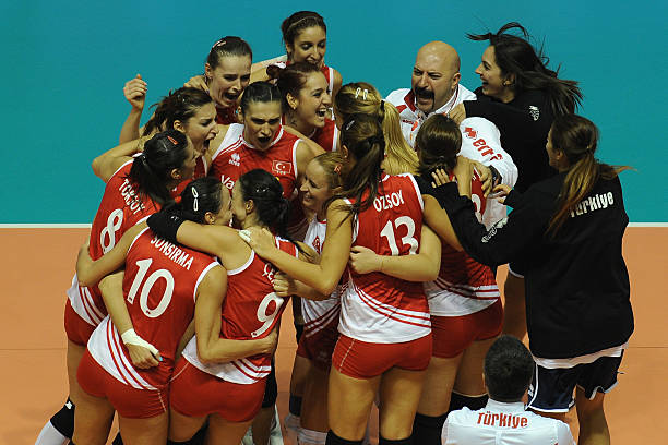 排球比赛规则：局数、时长及决胜局详解