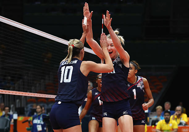 裁判员在排球过中线犯规判罚中的主要职责