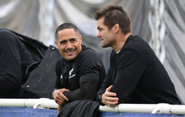 6月16日世界杯热门话题：VAR争议与球迷热议