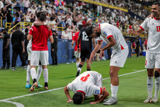 四强赛比分解析：南非世界杯的经典对决